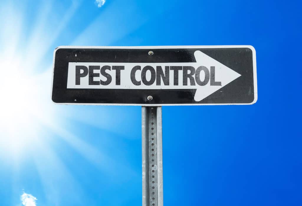 pest control service sign